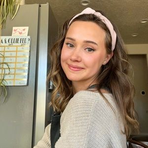 Meet your Posher, Ashlyn